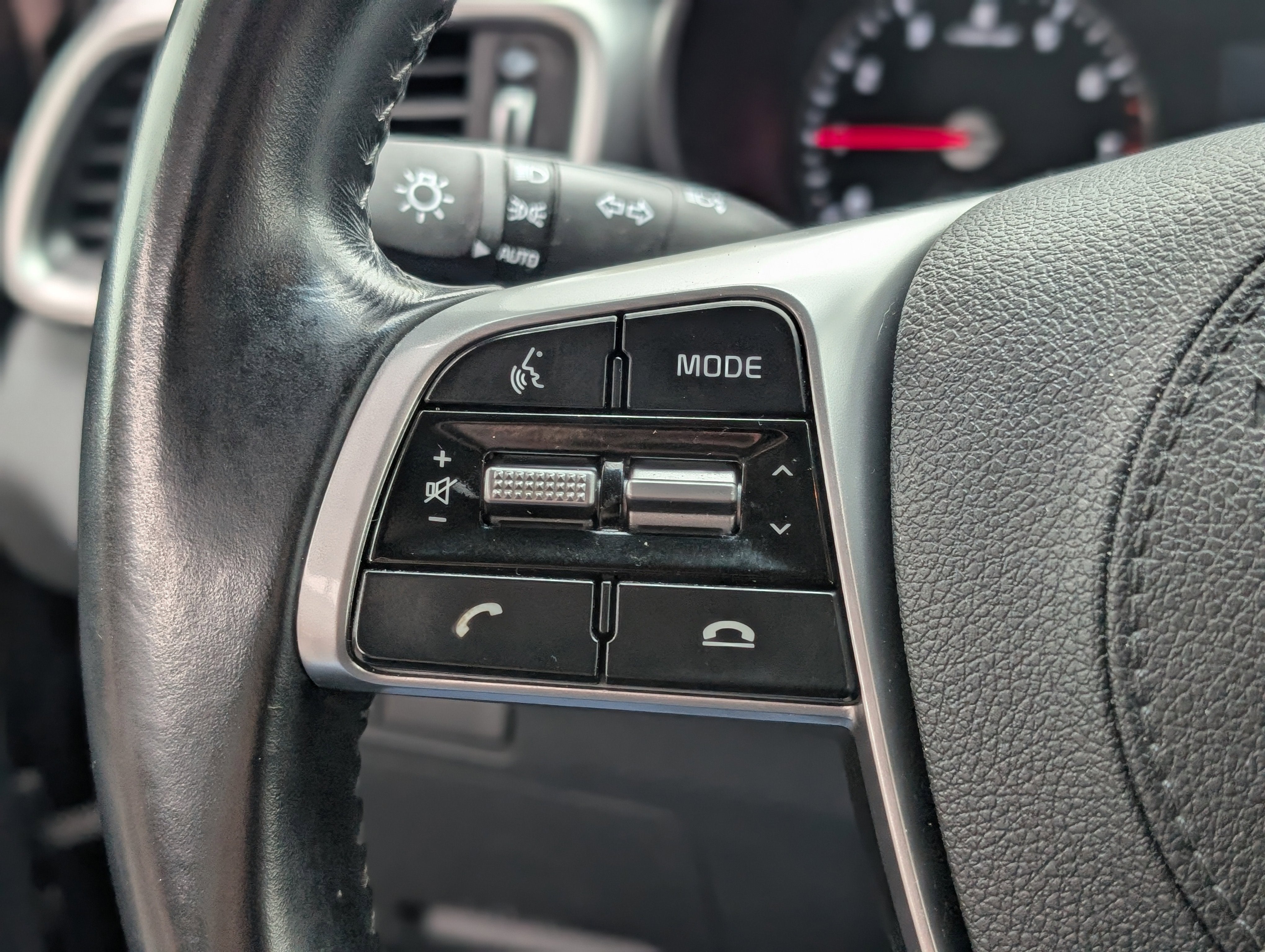 2019 Kia Sorento S