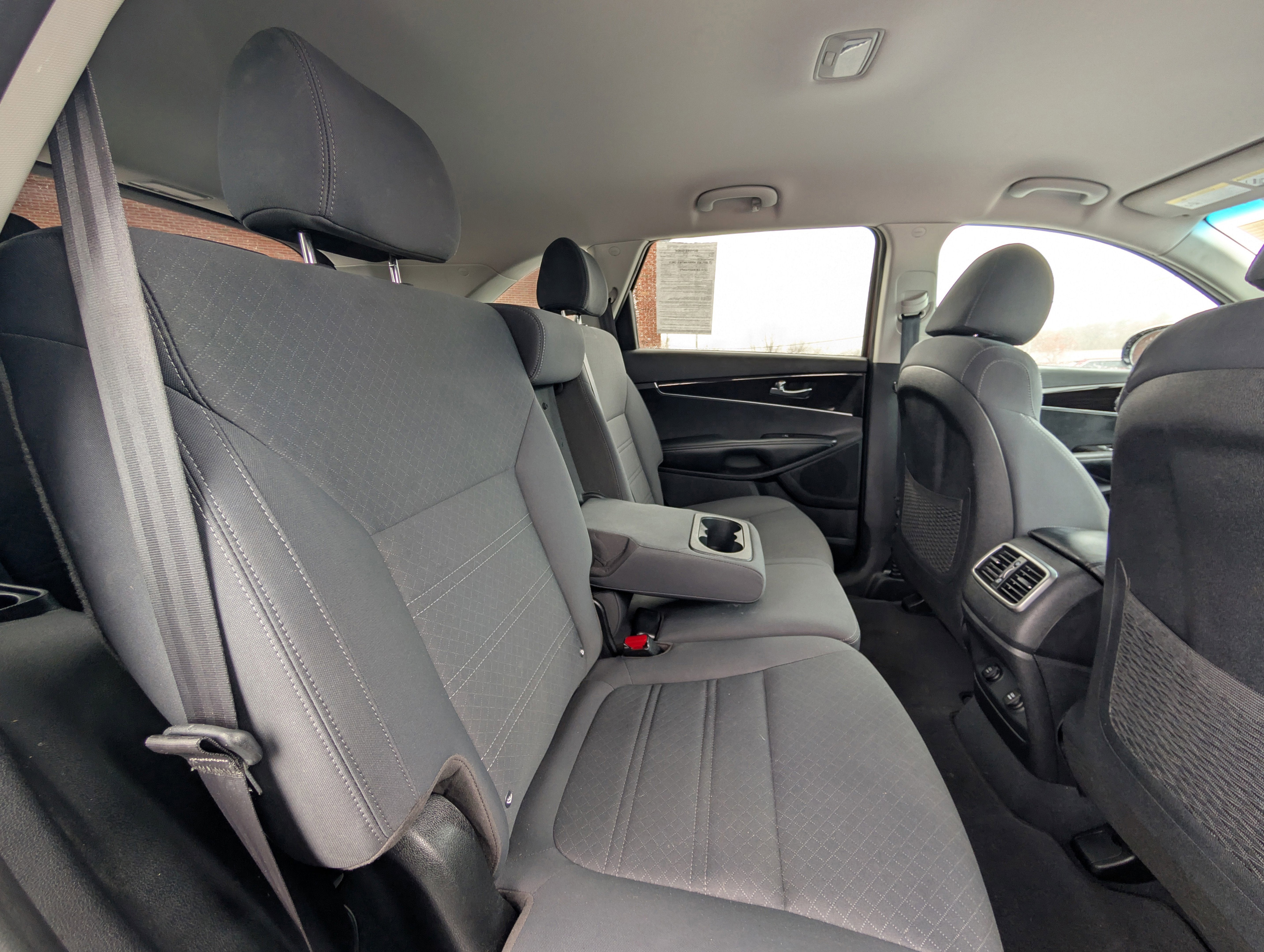 2019 Kia Sorento S