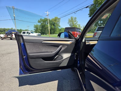 2023 Tesla Model 3 Base