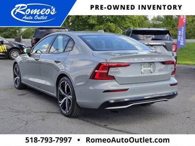 2024 Volvo S60 B5 Plus Dark Theme