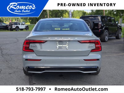 2024 Volvo S60 B5 Plus Dark Theme