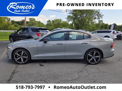 2024 Volvo S60 B5 Plus Dark Theme