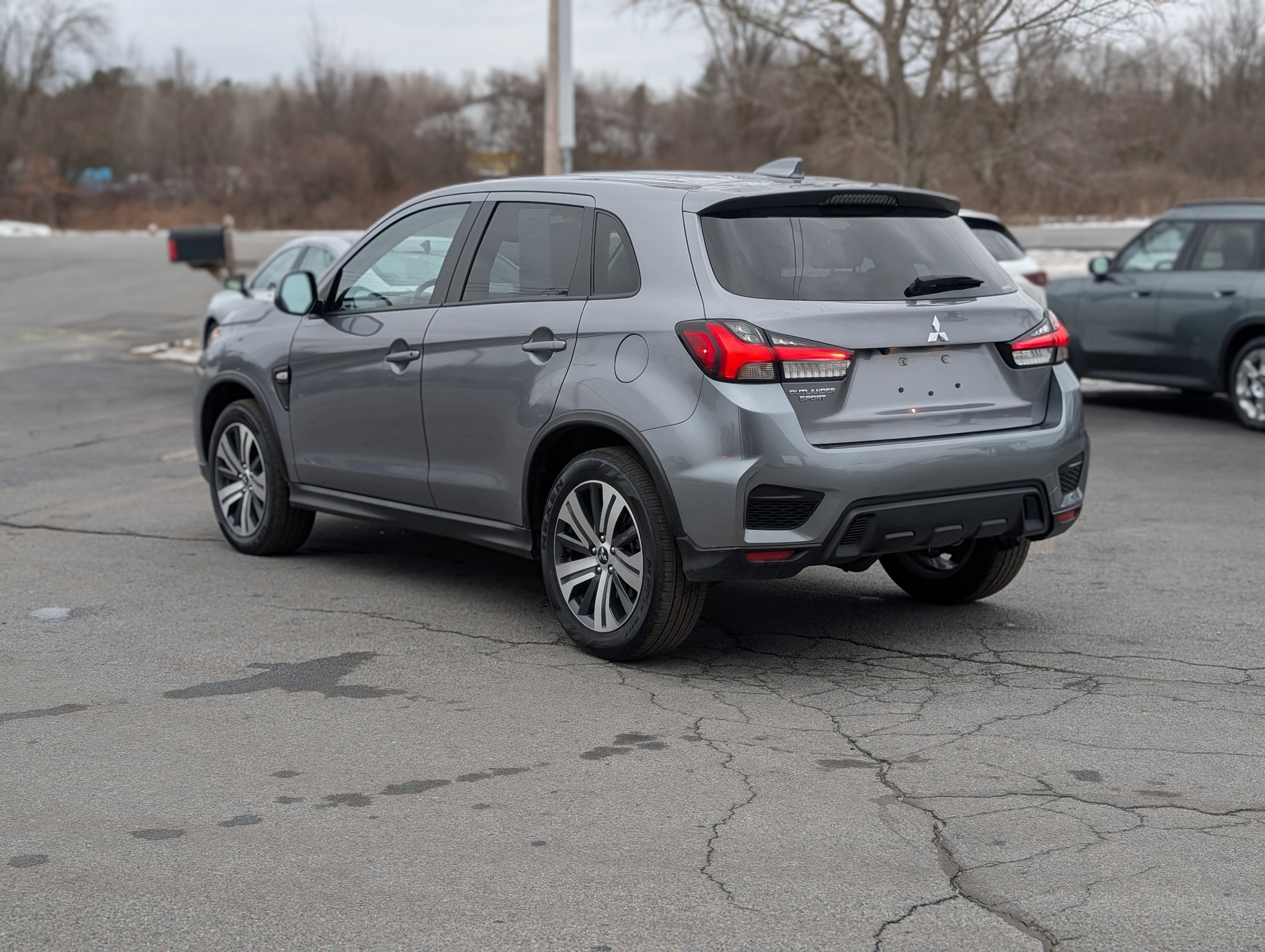 2024 Mitsubishi Outlander Sport 2.0 ES