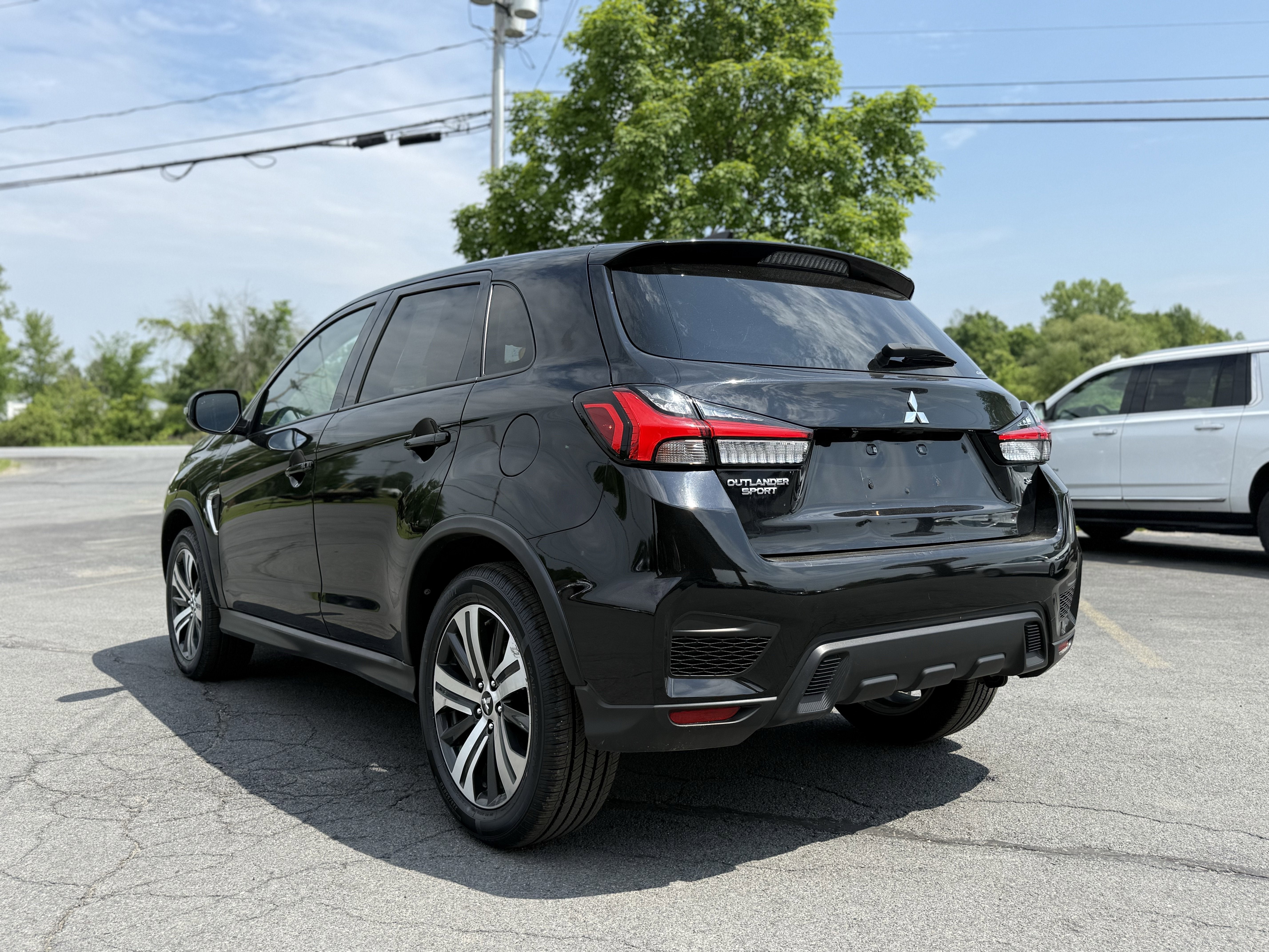 2024 Mitsubishi Outlander Sport 2.0 ES