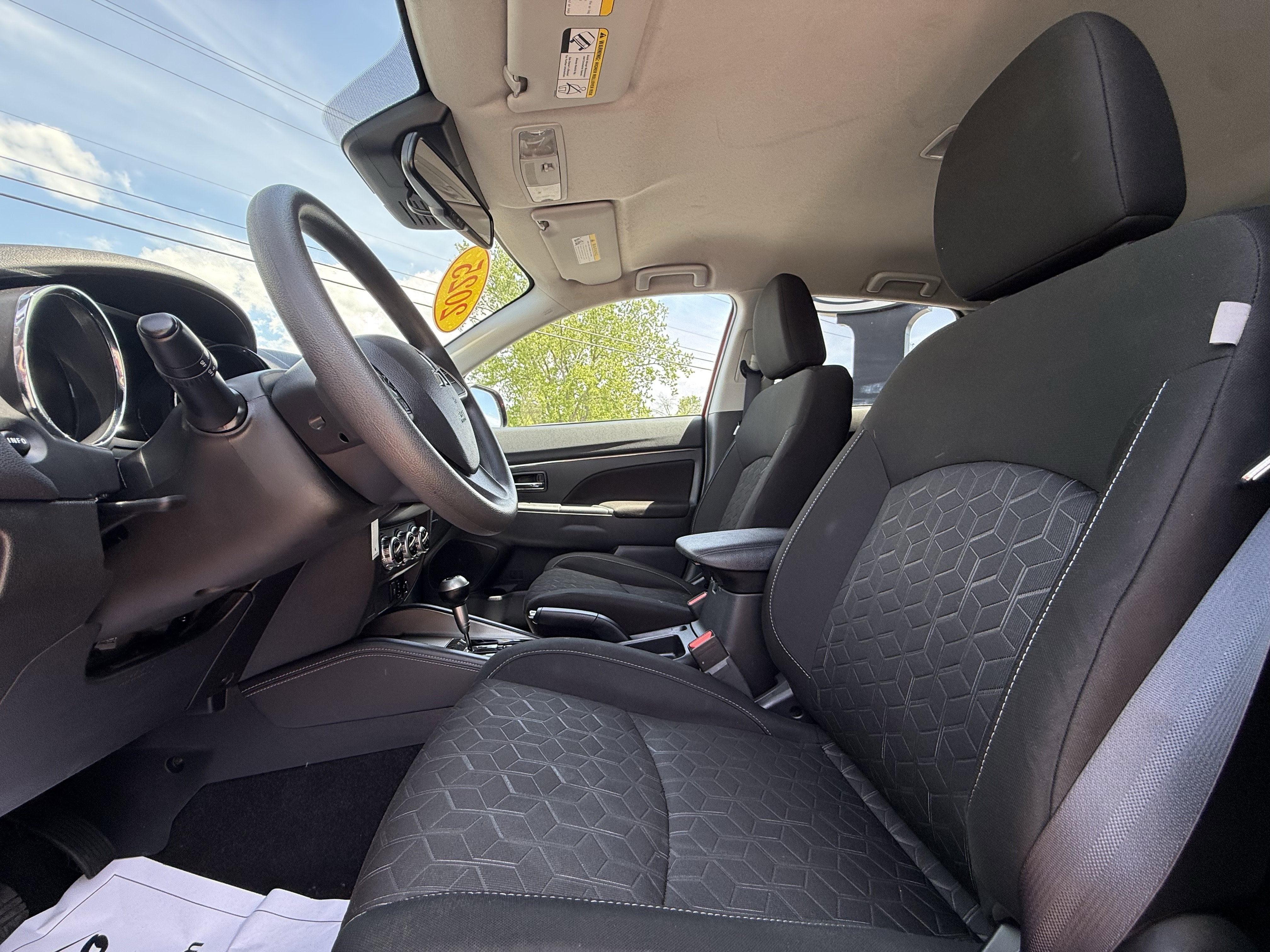 2025 Mitsubishi Outlander Sport 2.0 ES