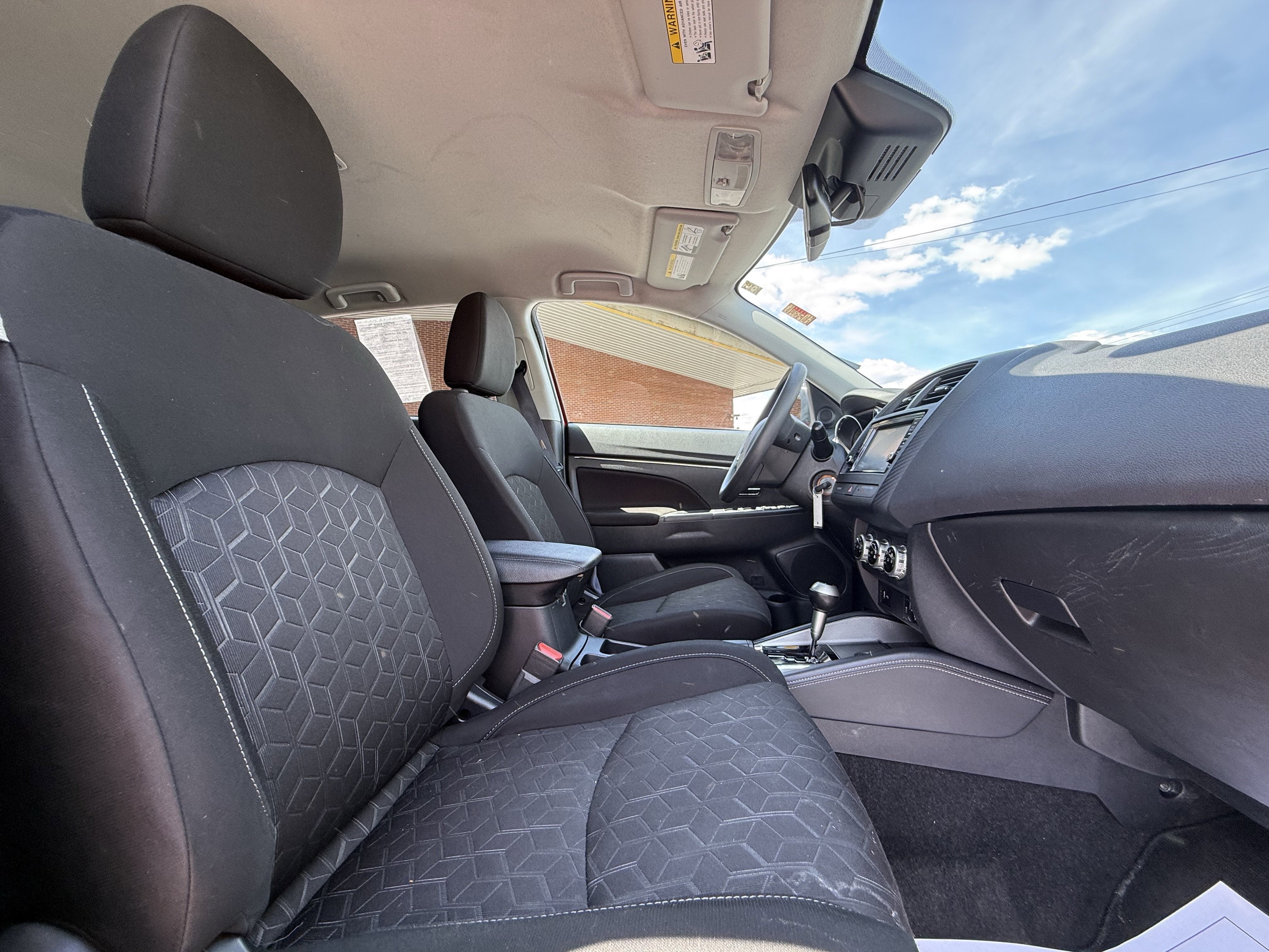 2025 Mitsubishi Outlander Sport 2.0 ES