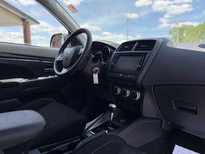 2025 Mitsubishi Outlander Sport 2.0 ES
