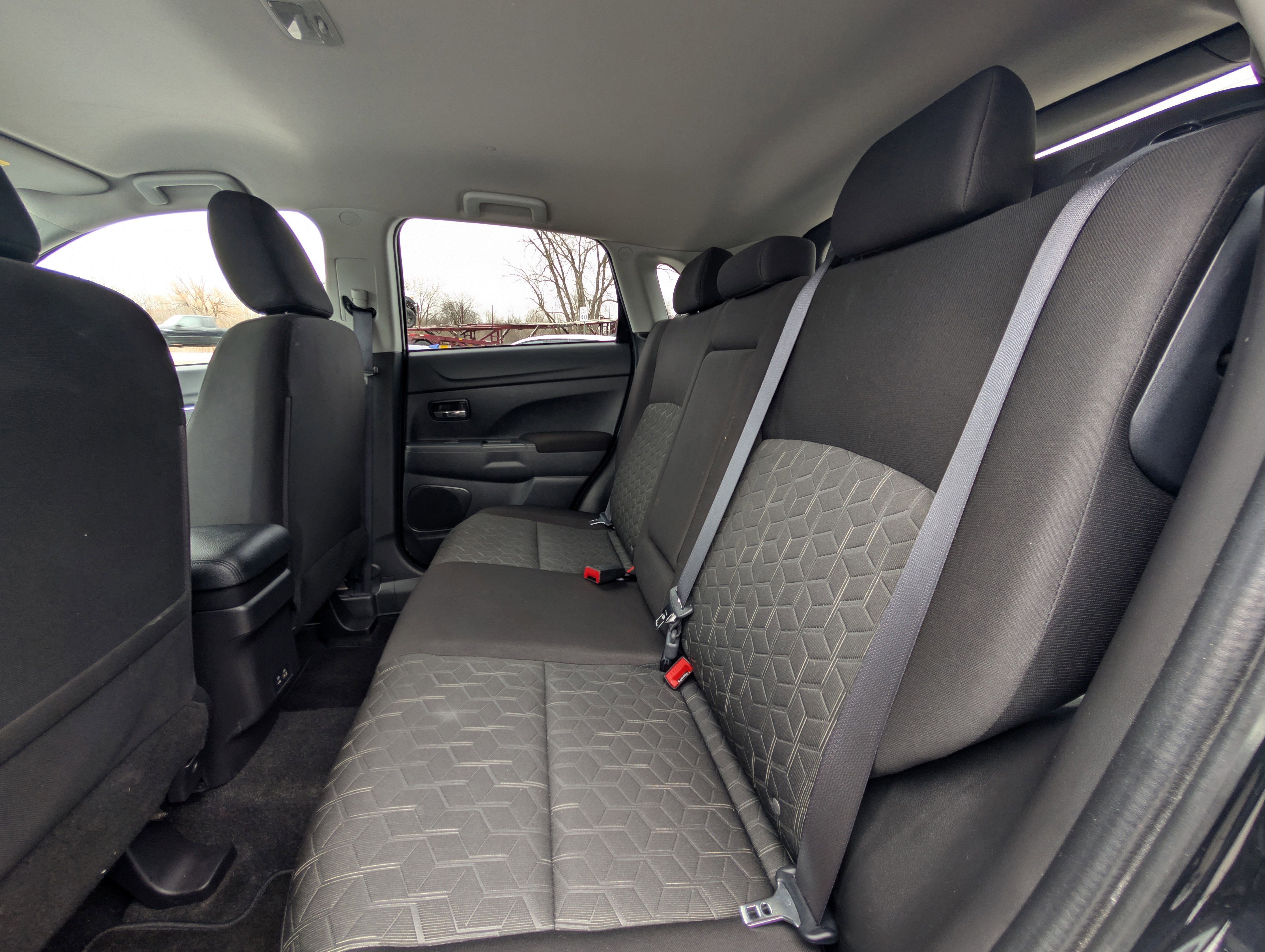 2025 Mitsubishi Outlander Sport 2.0 ES