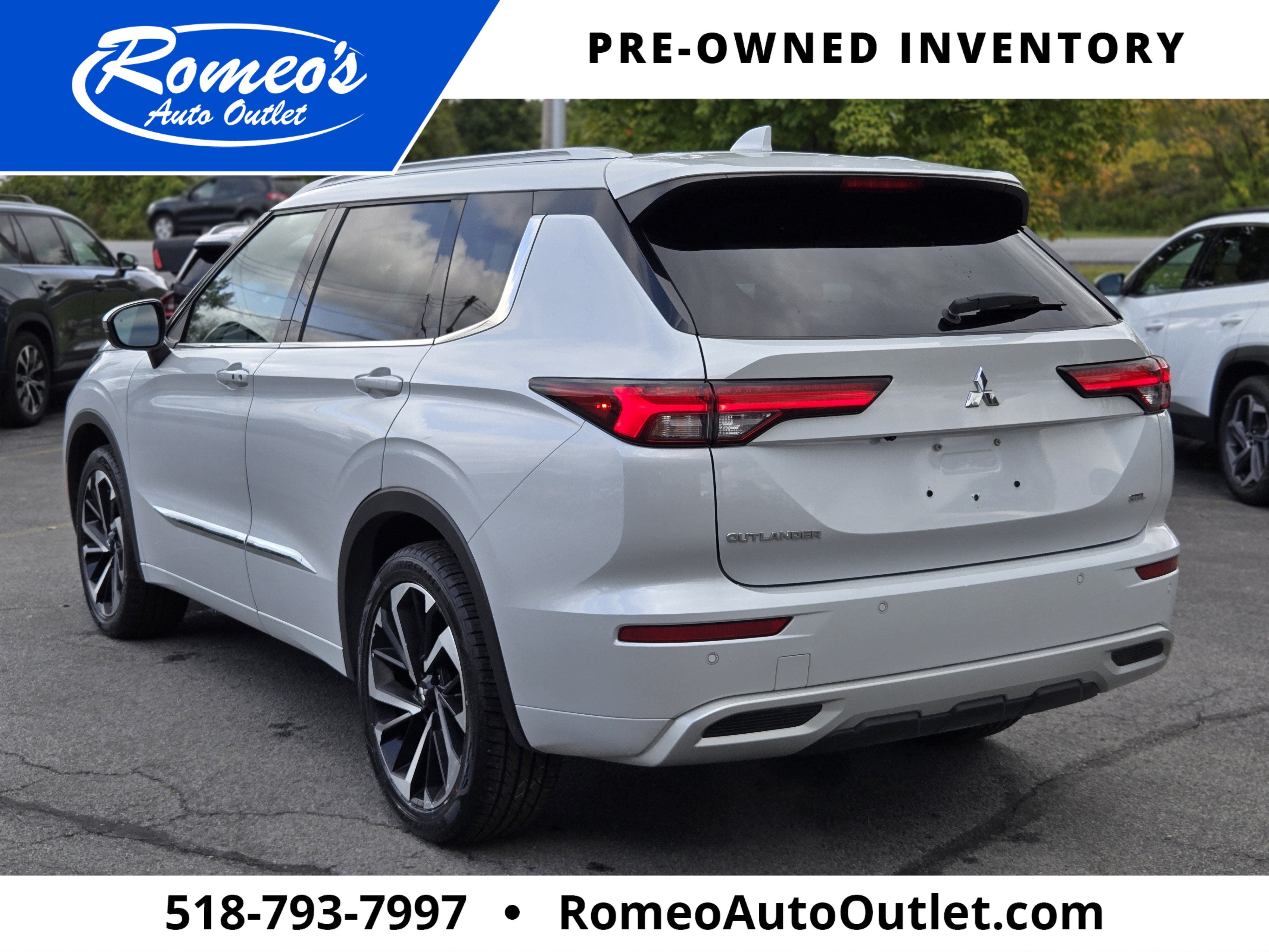 2023 Mitsubishi Outlander SEL - Photo 9