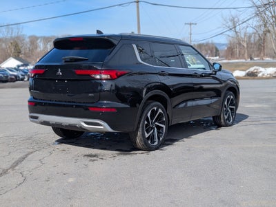 2023 Mitsubishi Outlander SEL