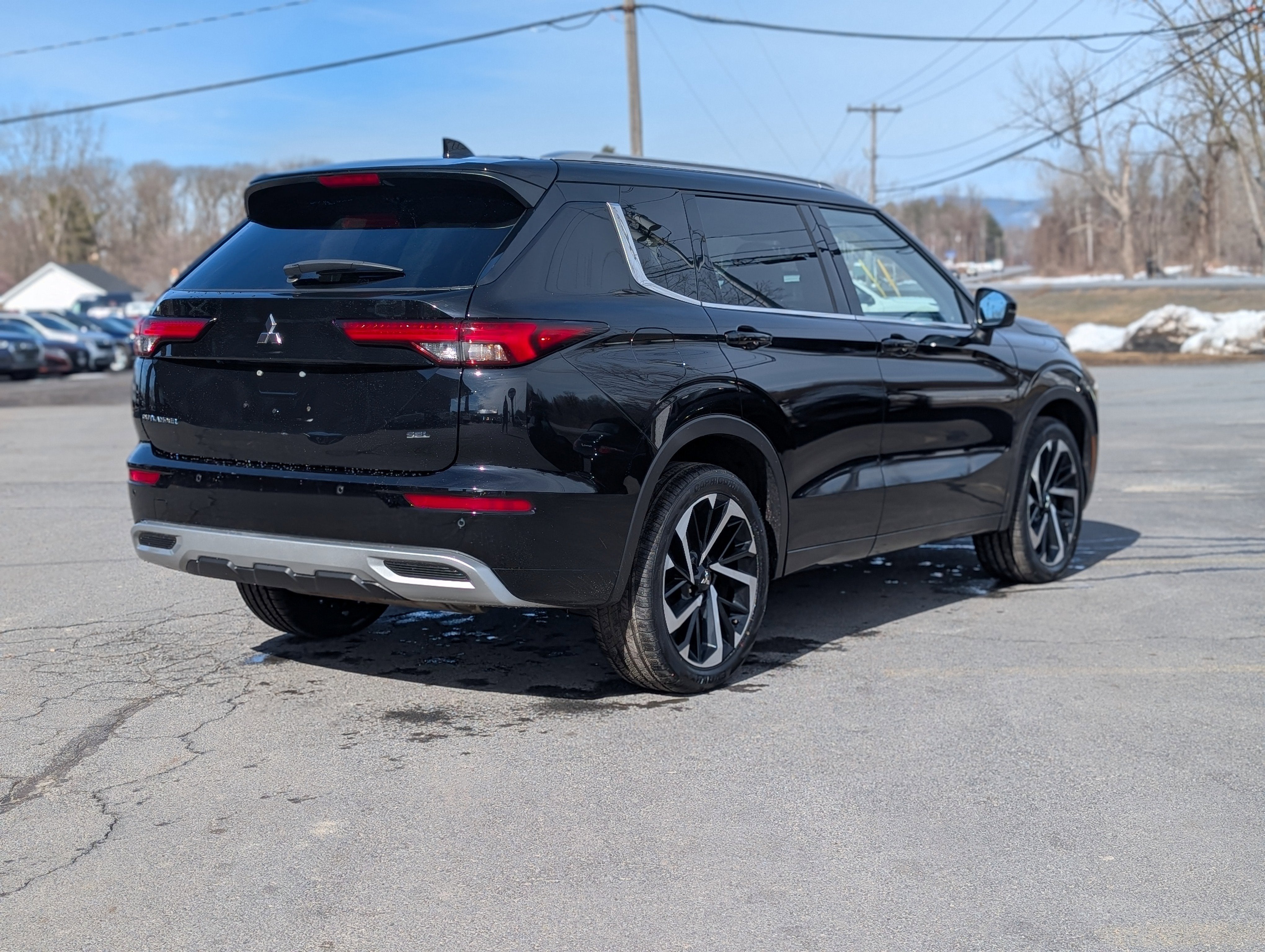 2023 Mitsubishi Outlander SEL