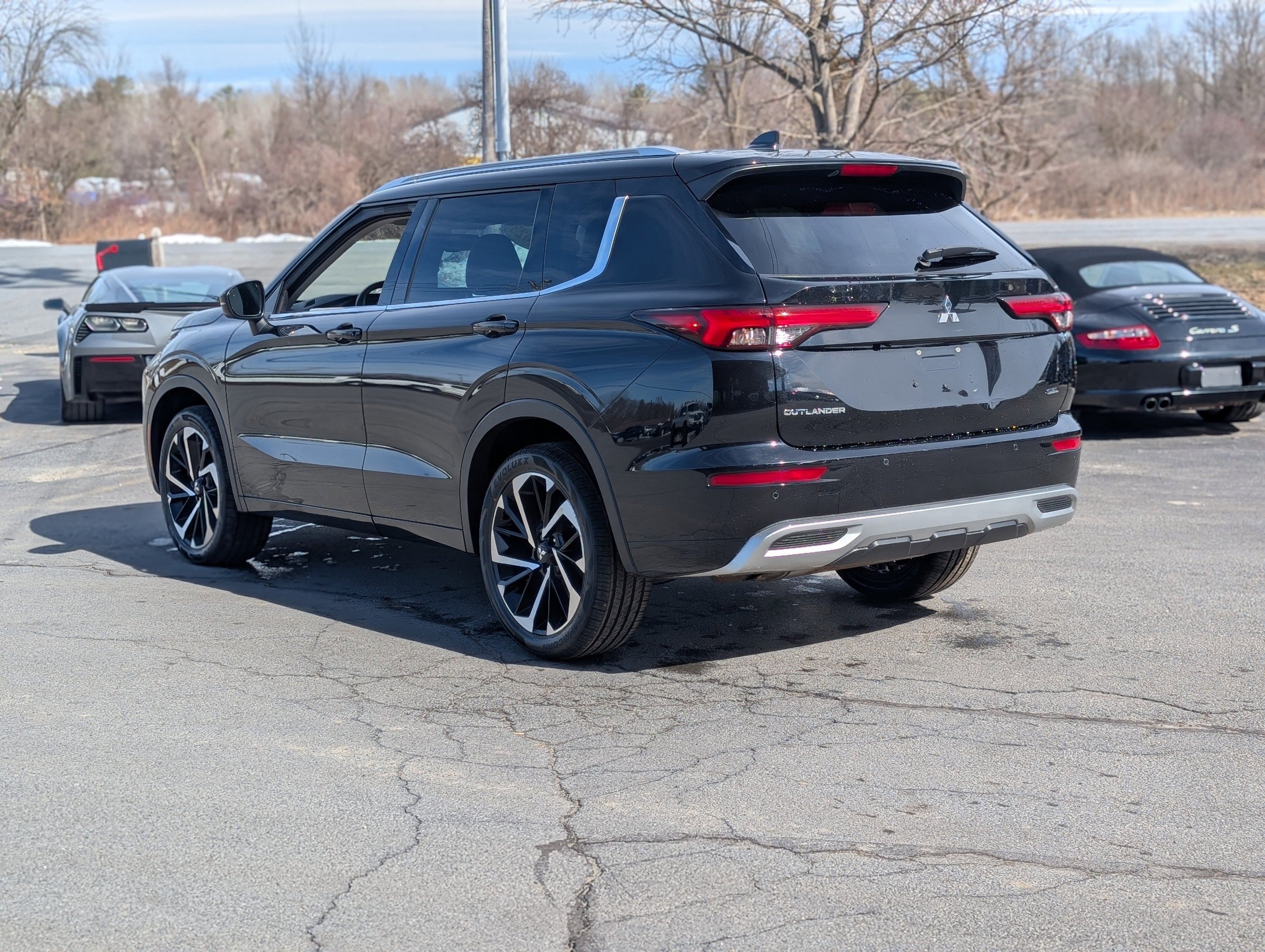 2023 Mitsubishi Outlander SEL