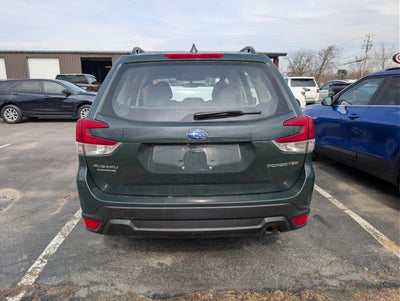 2022 Subaru Forester Base