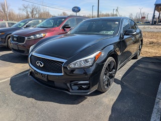 2017 INFINITI Q70 3.7X