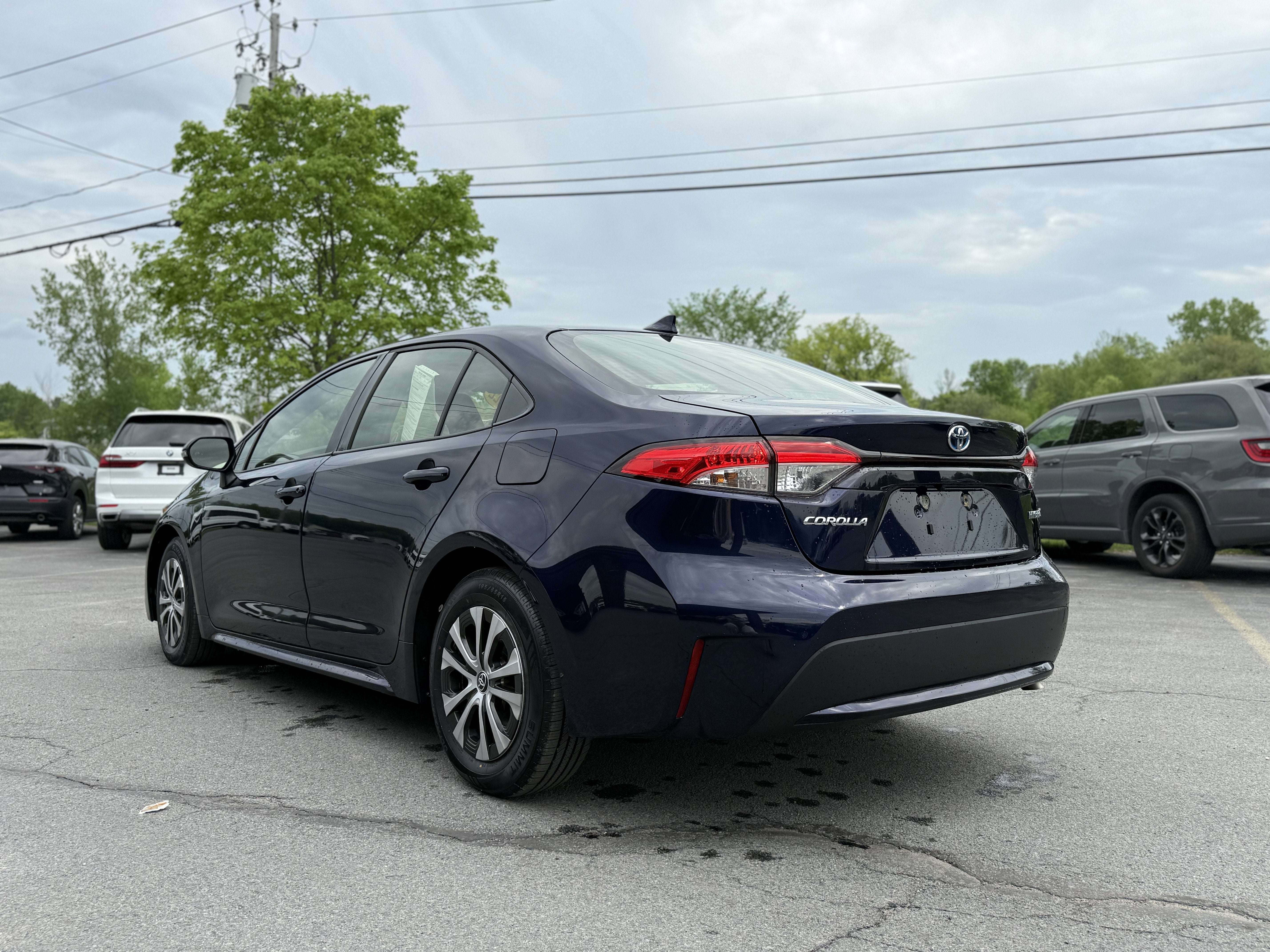 2022 Toyota Corolla Hybrid LE