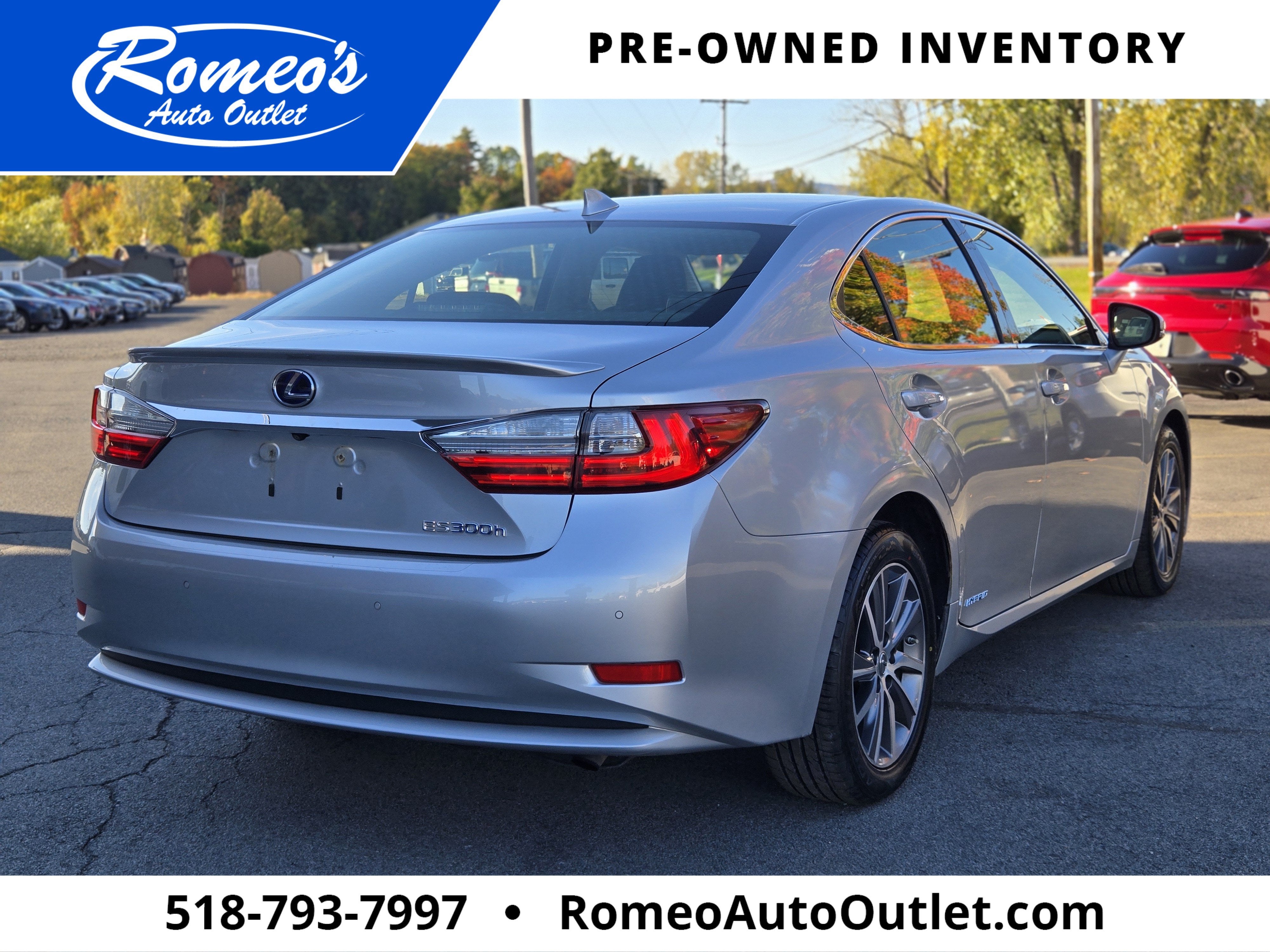 2016 Lexus ES 300h