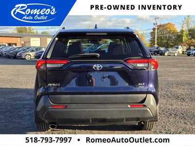 2019 Toyota RAV4 XLE