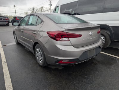 2020 Hyundai Elantra SE