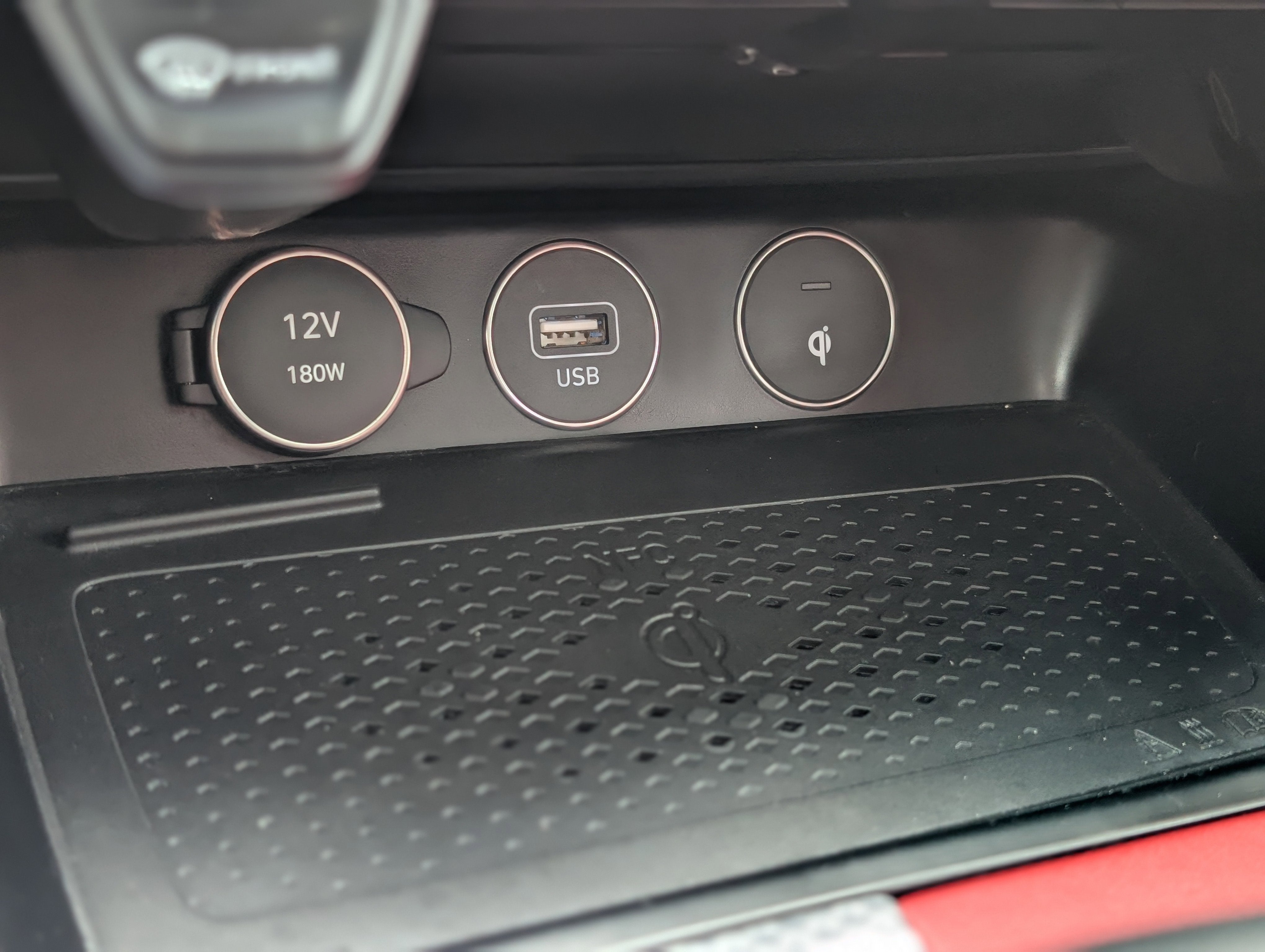 2022 Genesis G70 3.3T Launch Edition