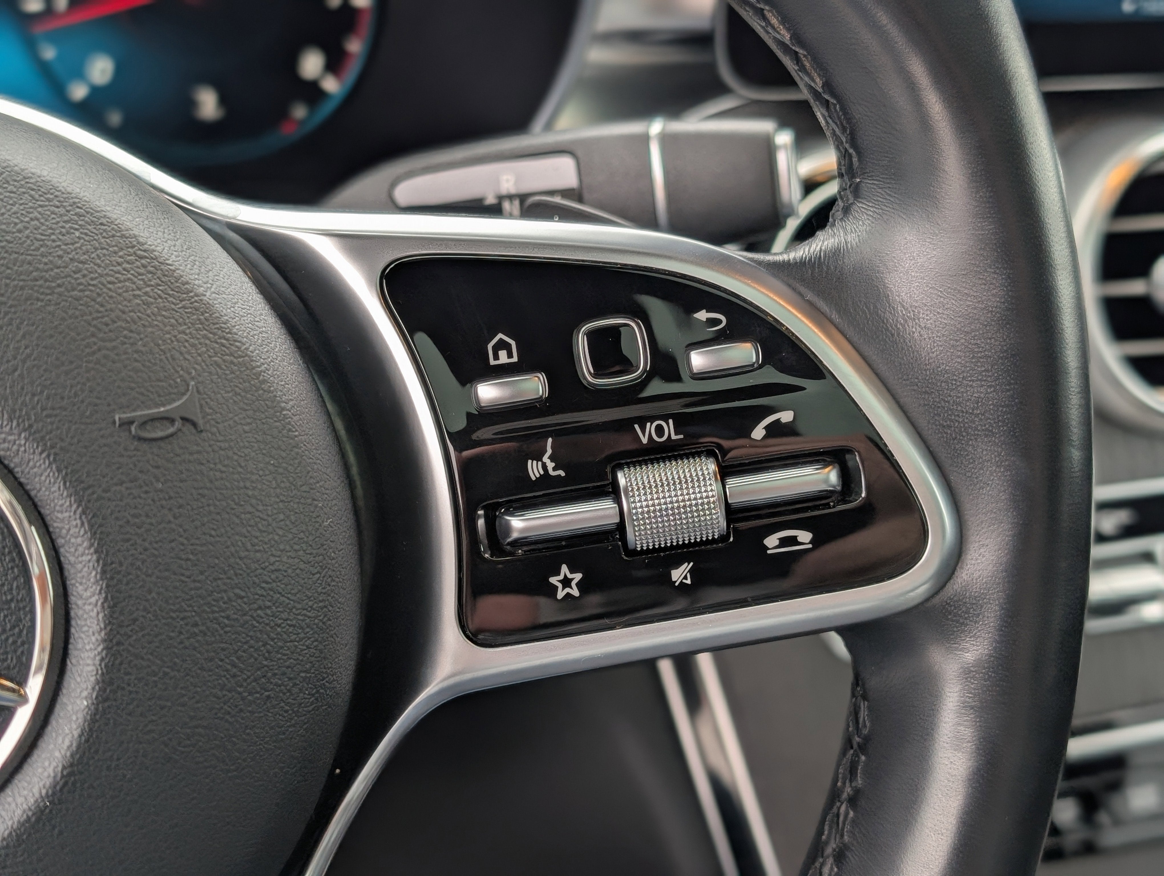 2022 Mercedes-Benz GLC GLC 300 4MATIC®