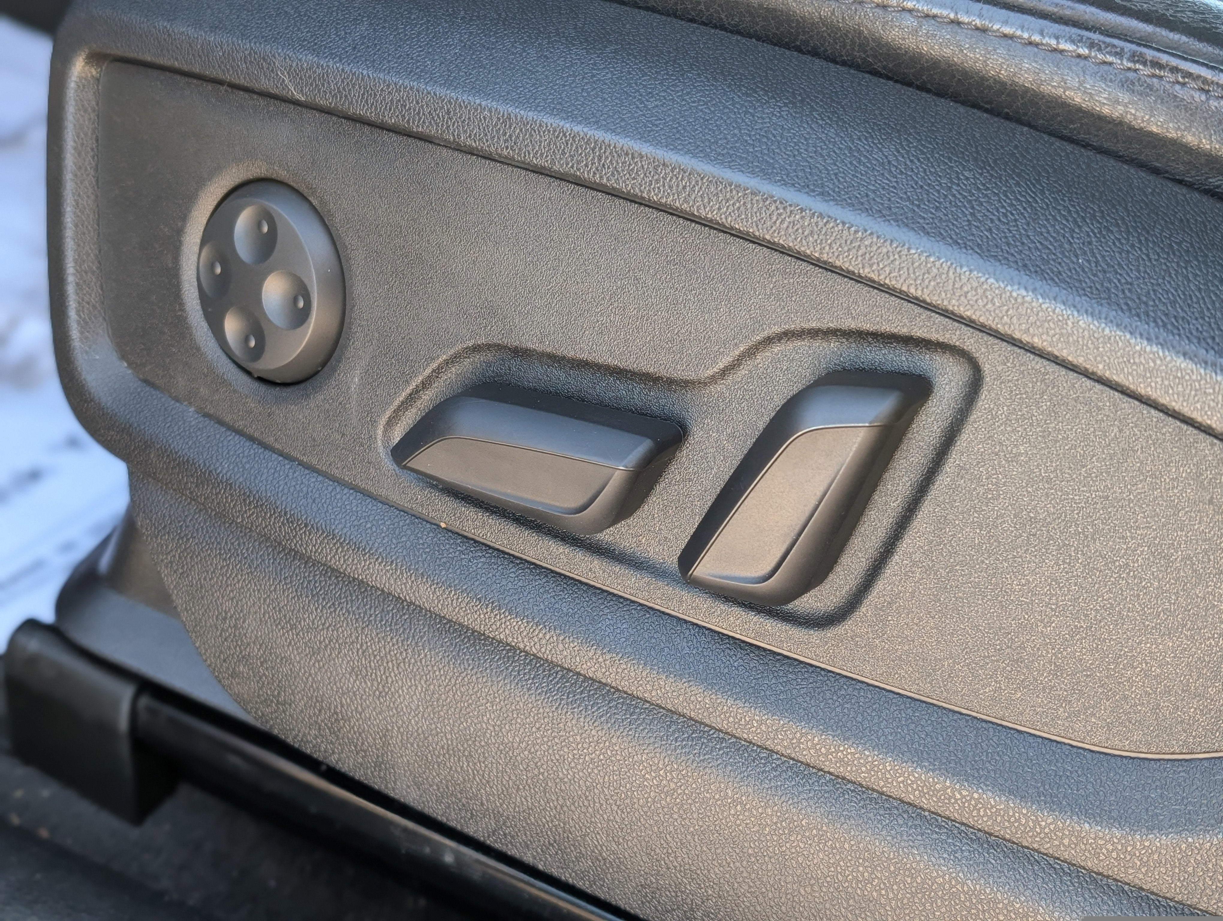 2020 Audi Q5 45 Premium Plus quattro