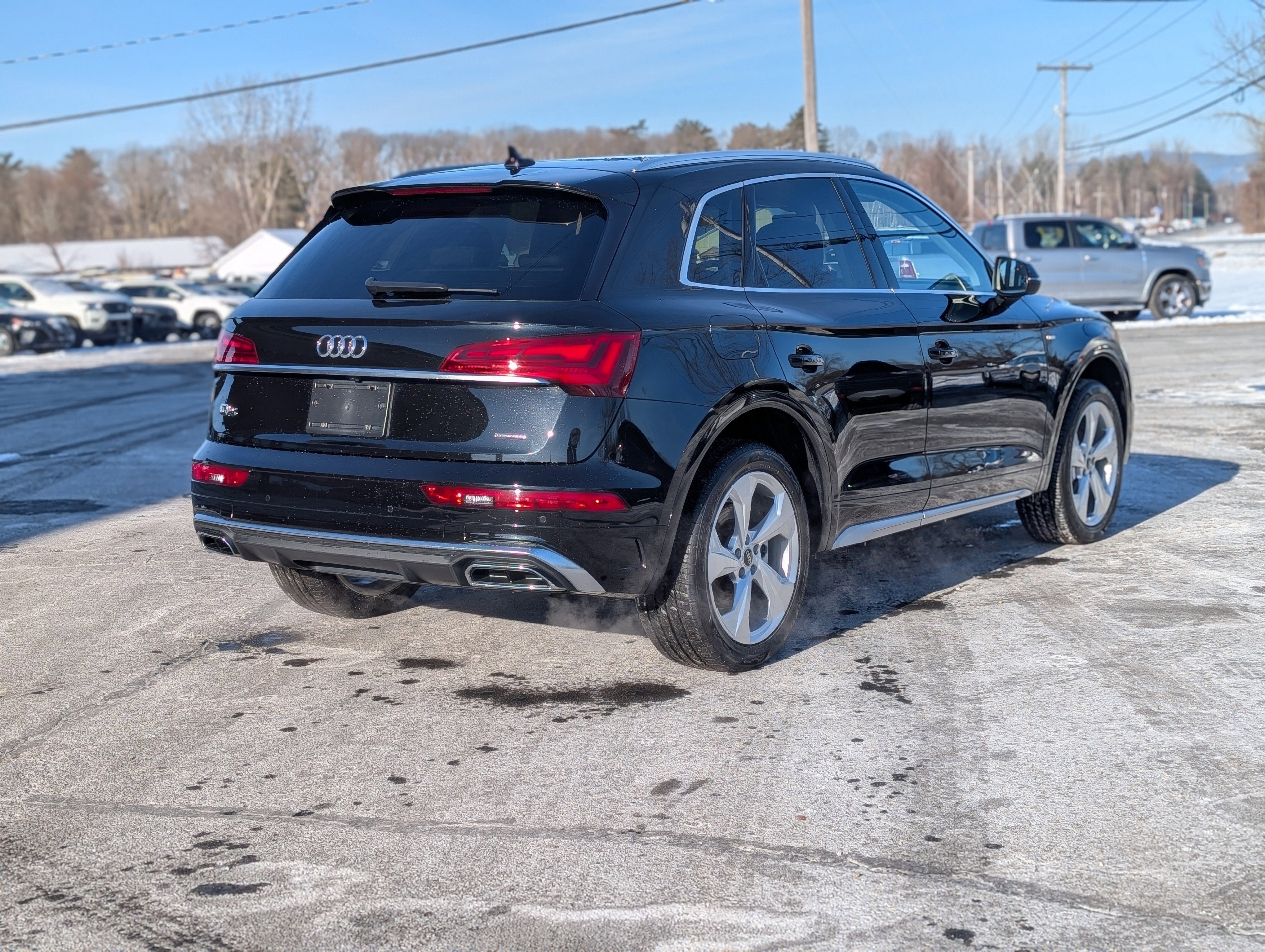 2022 Audi Q5 45 S line Premium quattro