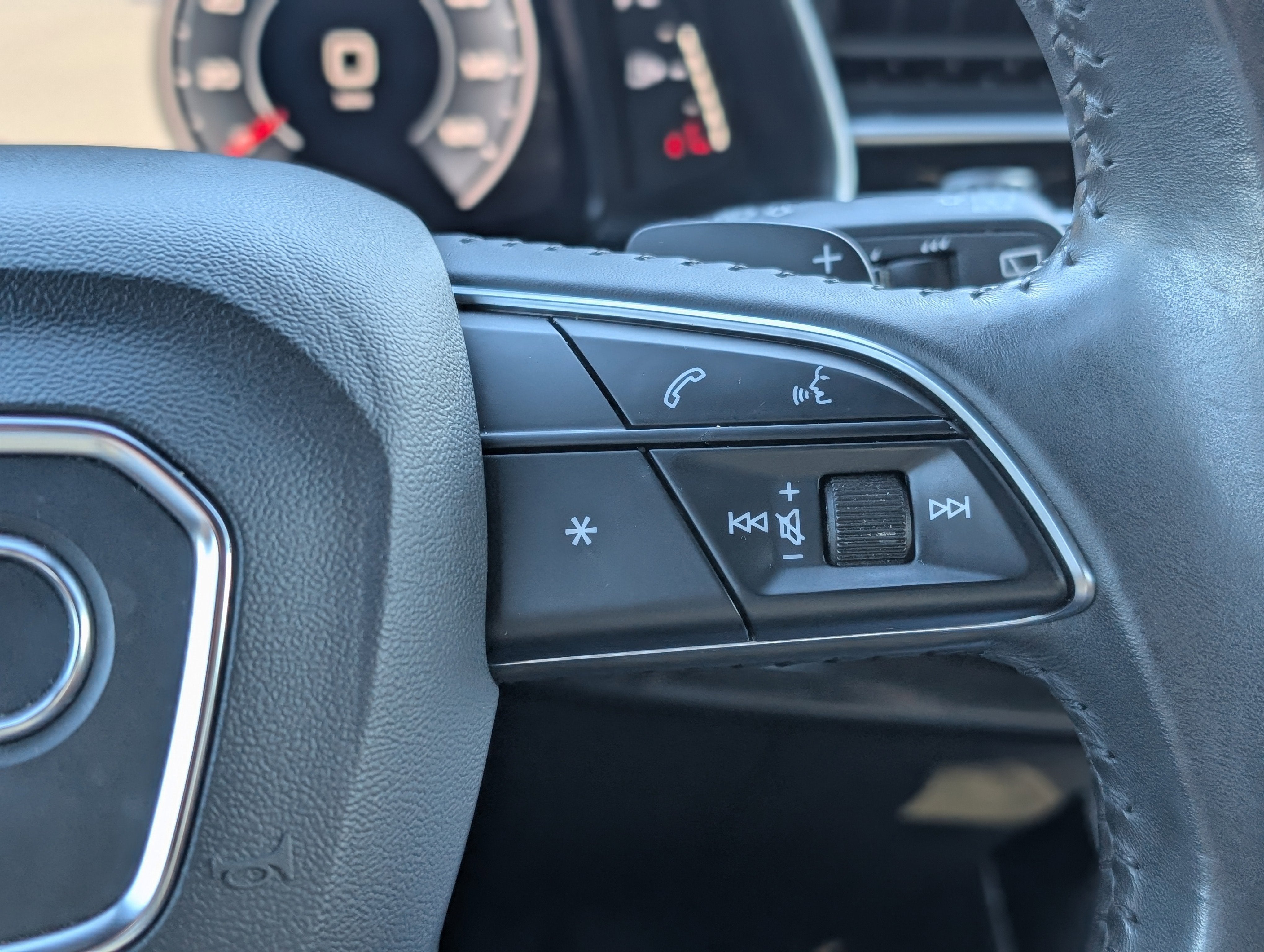 2020 Audi Q7 55 Prestige quattro