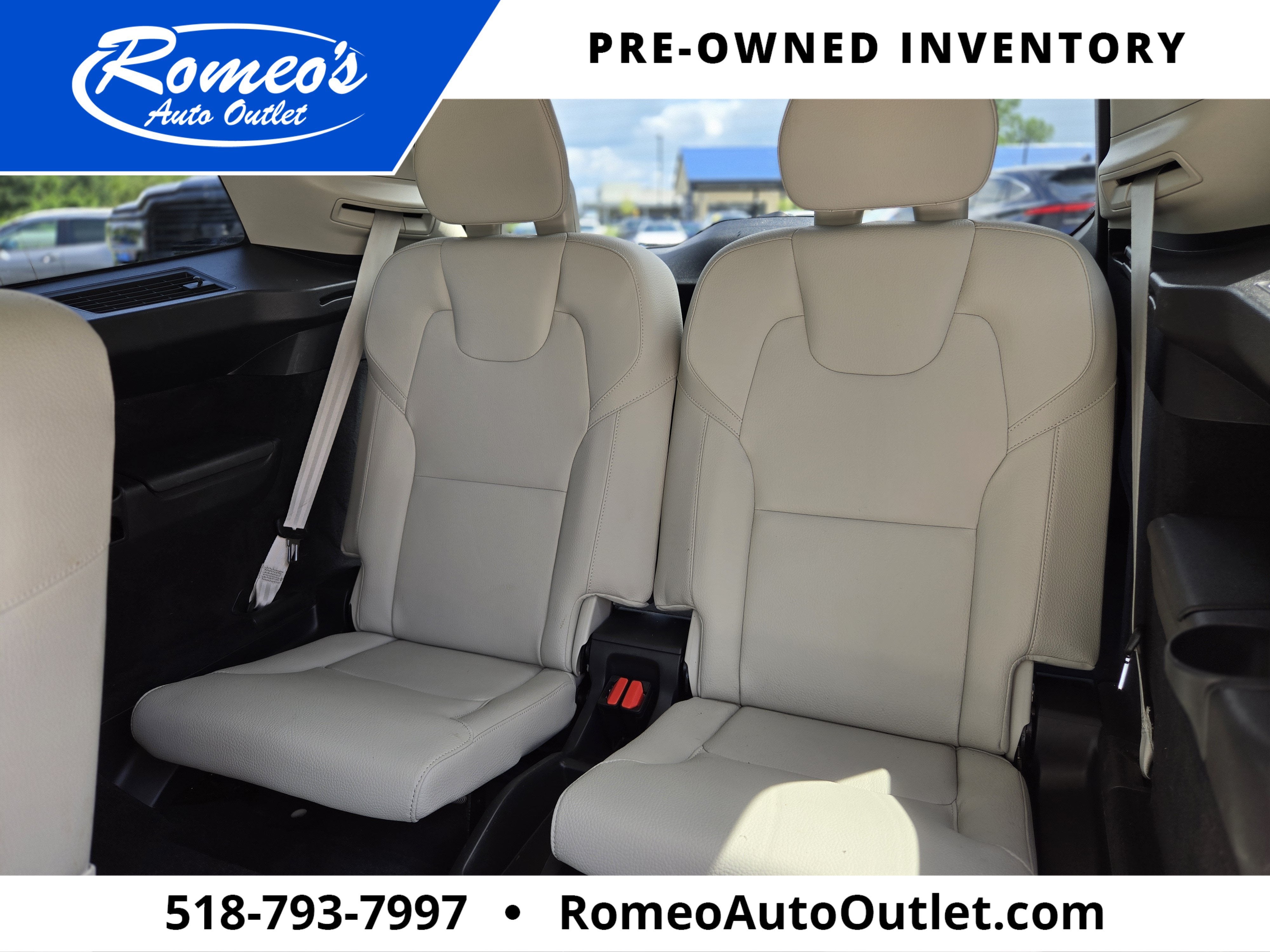2024 Volvo XC90 B6 Plus Bright Theme 6-Seater